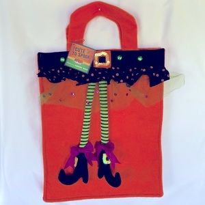 NWT Too Cute To Spook Felt Halloween Candy Bag - Orange